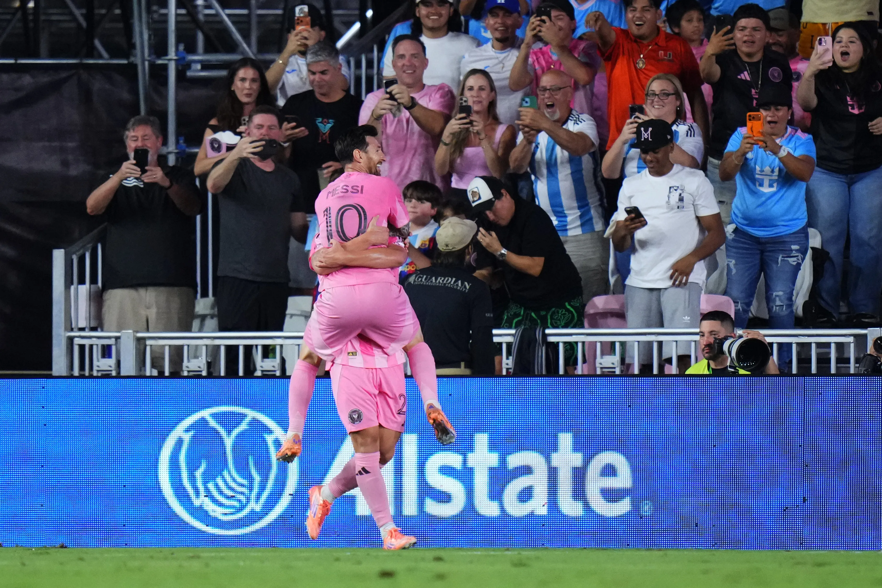 Messi viene de marcar un doblete en el triunfo 4-0 de Inter Miami sobre Nashville. (Getty).