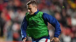El delantero del Rayo Vallecano se sumó a último momento a la convocatoria de Luis De La Fuente.