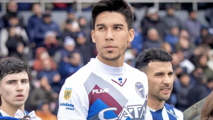 Pol Fernández con la camiseta de Godoy Cruz.