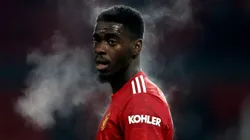 Axel Tuanzebe demanda al Manchester United