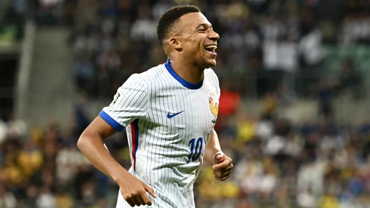 Kylian Mbappé suma tres goles en tres juegos en las actuales Eliminatorias UEFA.