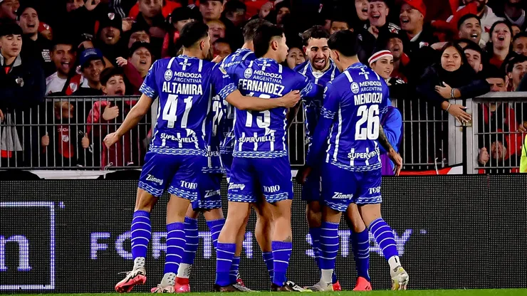 Godoy Cruz, el más complicado en la definición del descenso, necesita ganar para forzar un desempate.