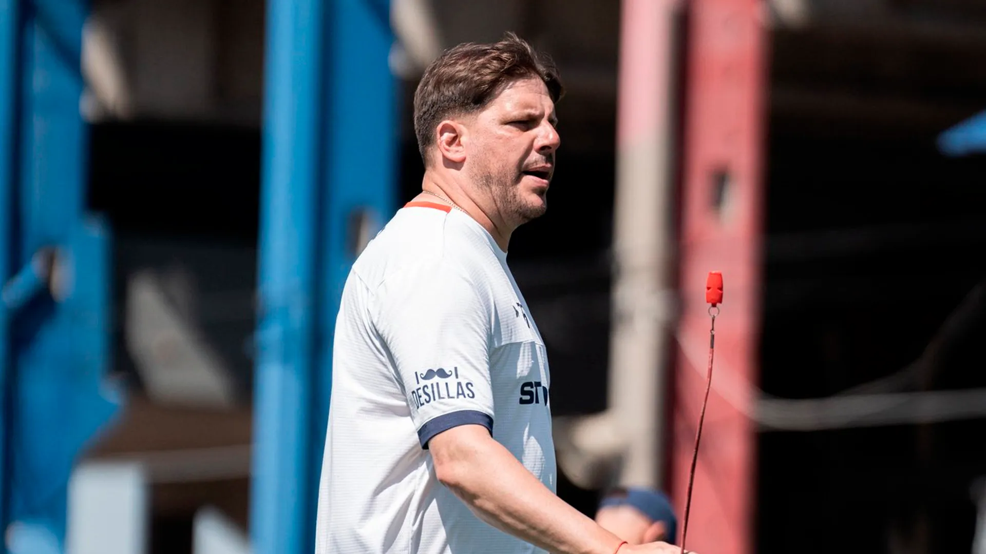 Damián Ayude en medio del entrenamiento. (Foto: Prensa San Lorenzo)