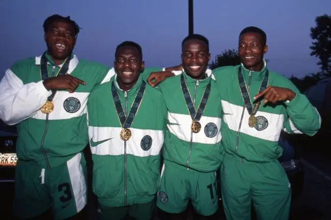 Taribo West fue parte de la Nigeria campeona olímpica de 1996.