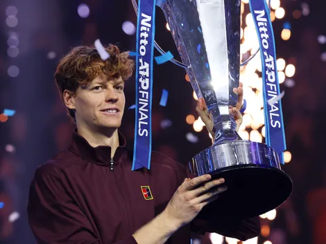 Sinner triunfó en sets corridos ante Alcaraz y conquistó el ATP Finals