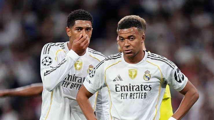 Kylian Mbappé junto a Jude Bellingham.