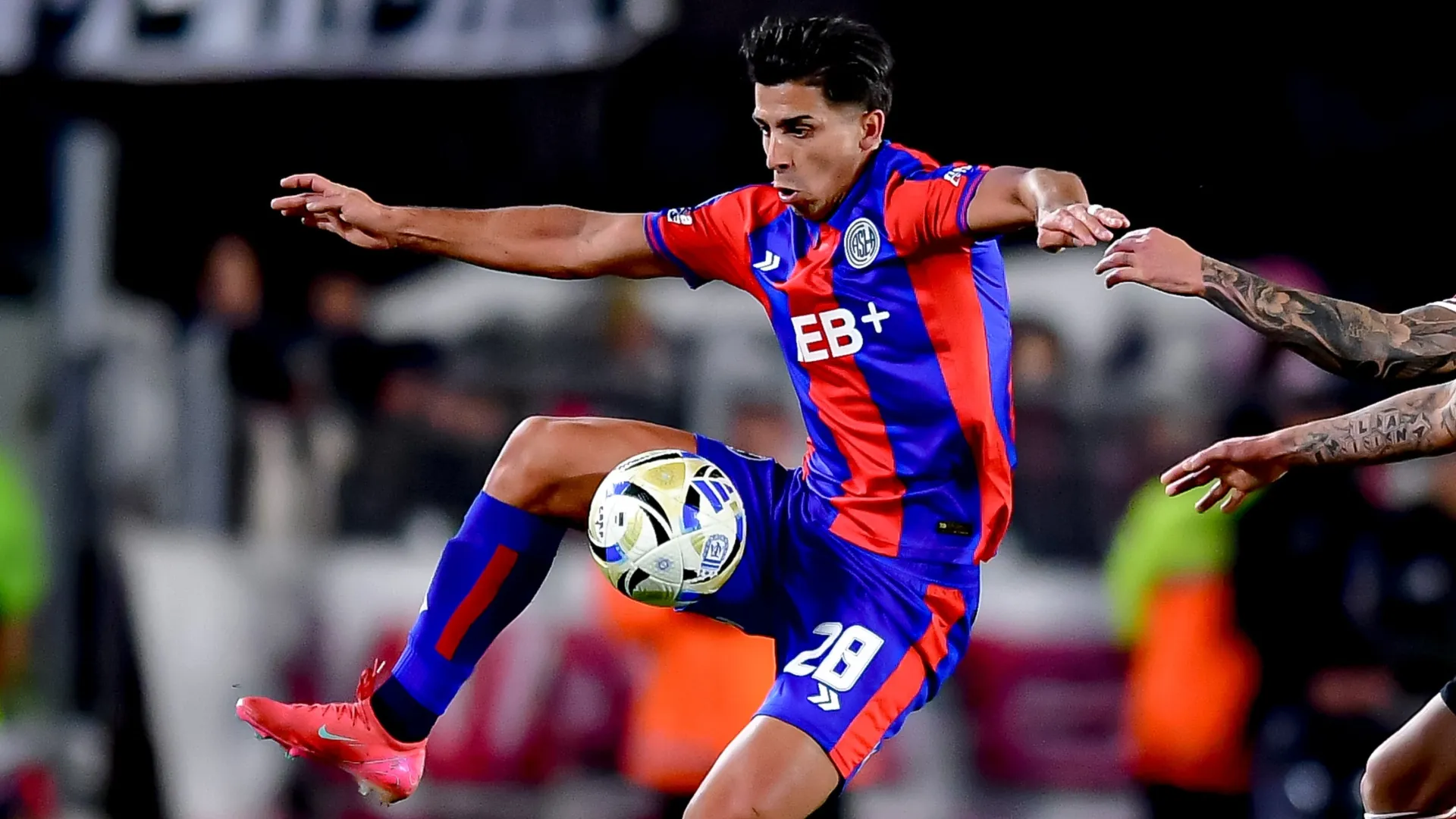 Alexis Cuello fue expulsado en un amistoso de pretemporada con San Lorenzo.