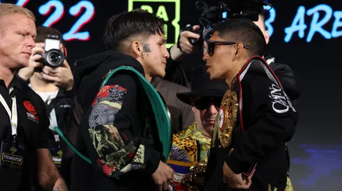 El estadounidense y el argentino tuvieron su cara a cara antes del combate de unificación de títulos mundiales.