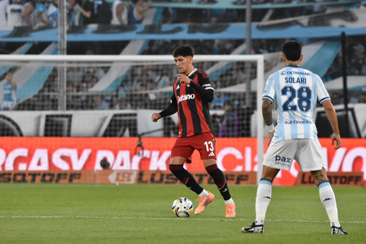 Lautaro Rivero en acción. (Foto: Prensa River)