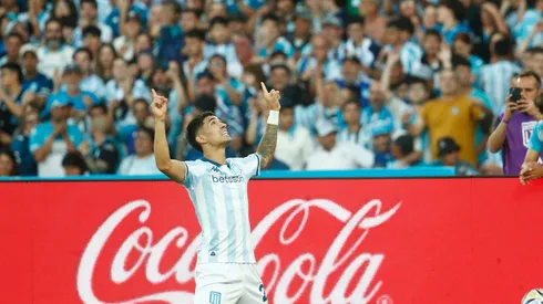 Santiago Solari festeja su gol ante River.