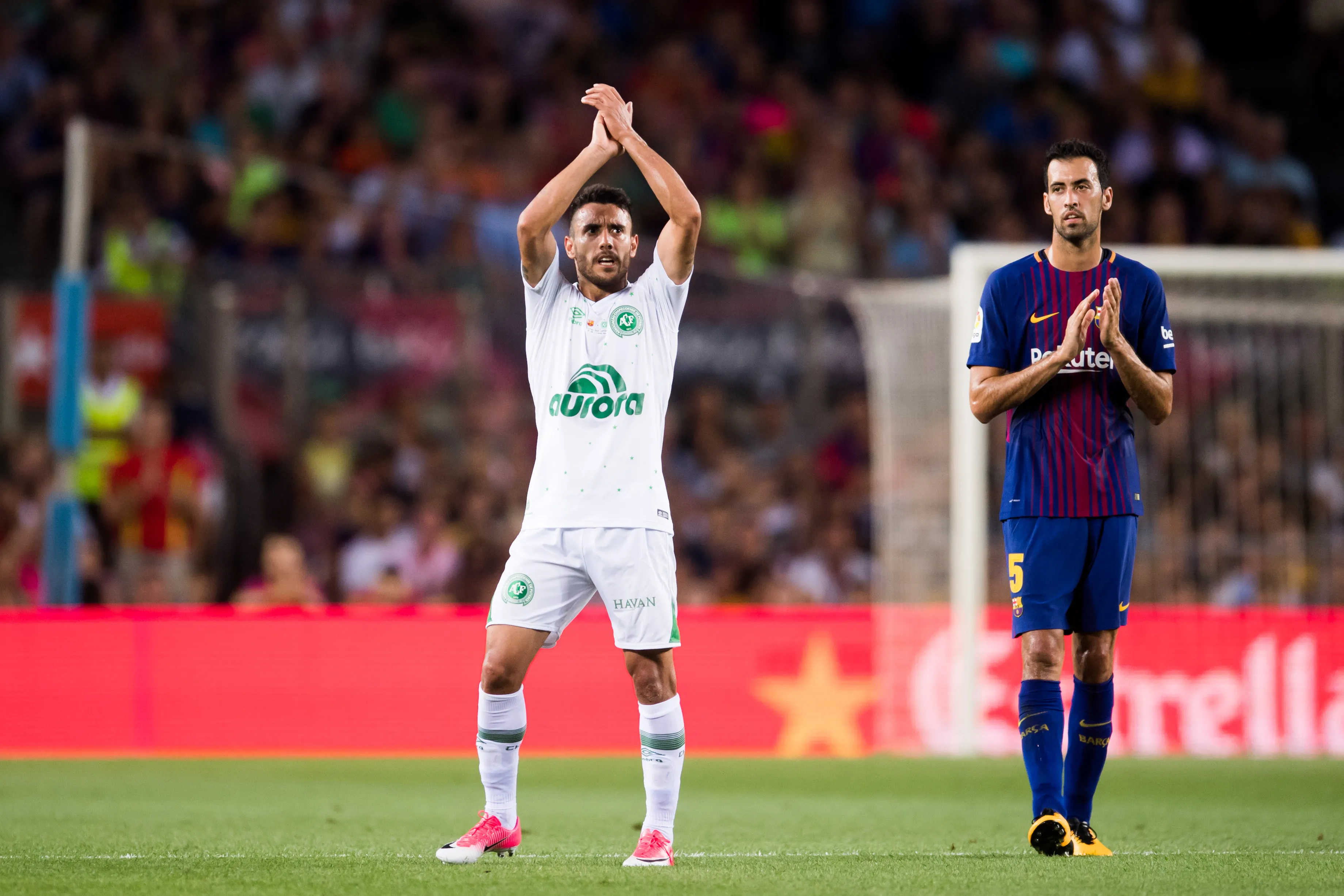 Alan Ruschel en 2017 ante Barcelona. (Foto: Getty).