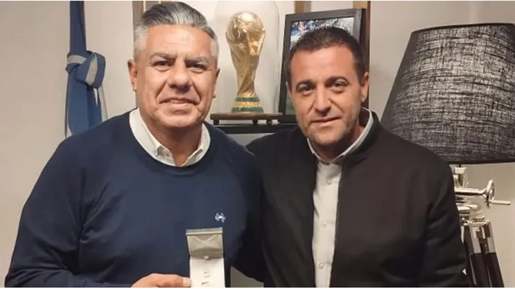 Claudio Tapia junto a Pablo Toviggino, su mano derecha dentro de la AFA.