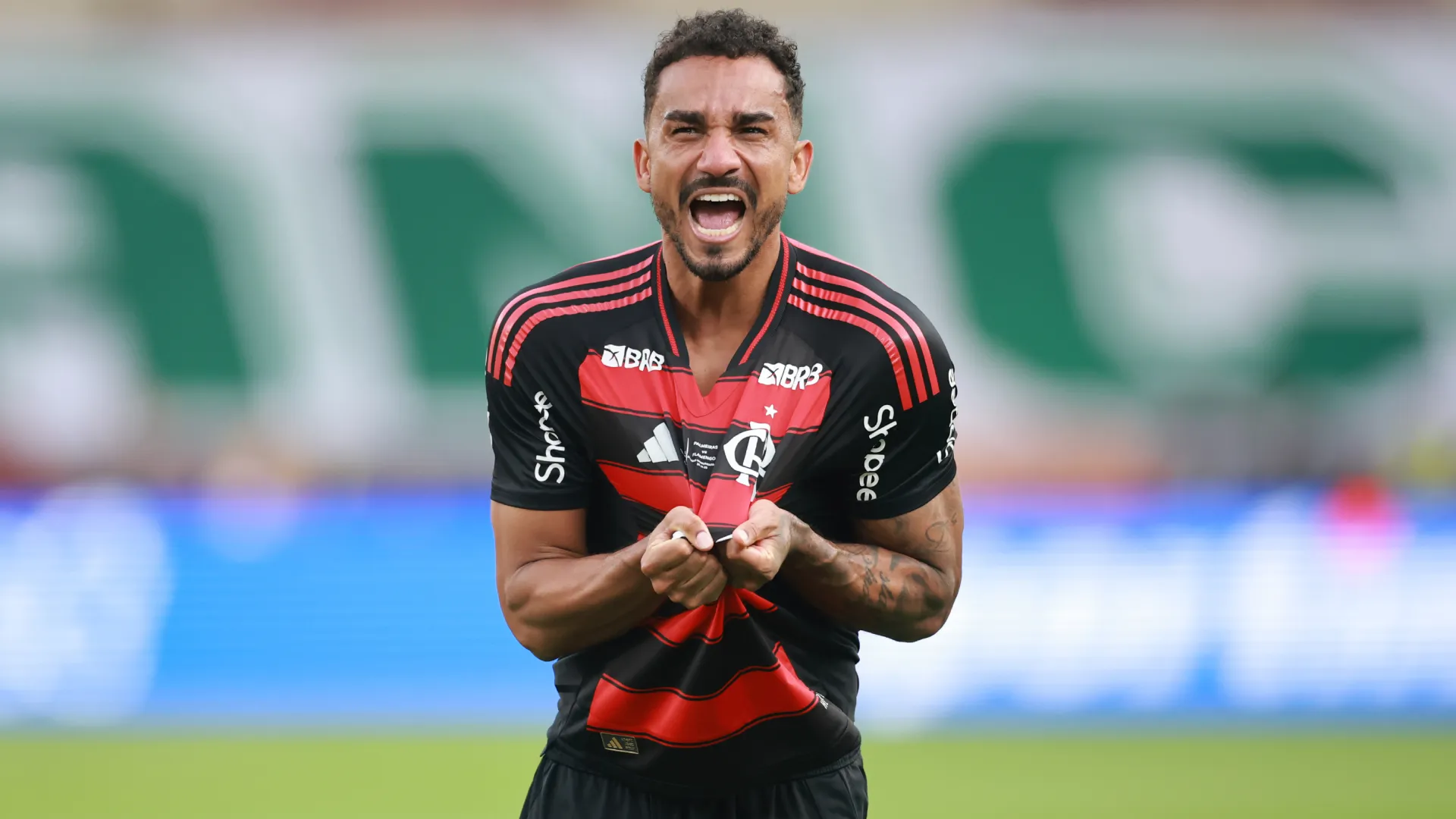 Danilo, defensor brasileño de Flamengo y autor del gol en la final de la Copa Libertadores 2025.