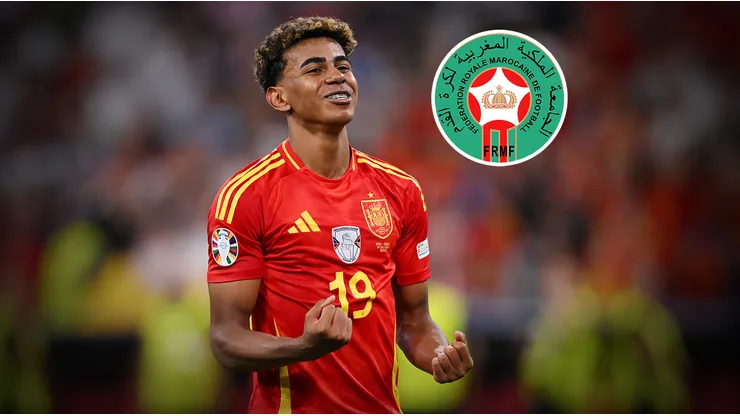 Lamine Yamal en la Selección de España y el escudo de Marruecos.