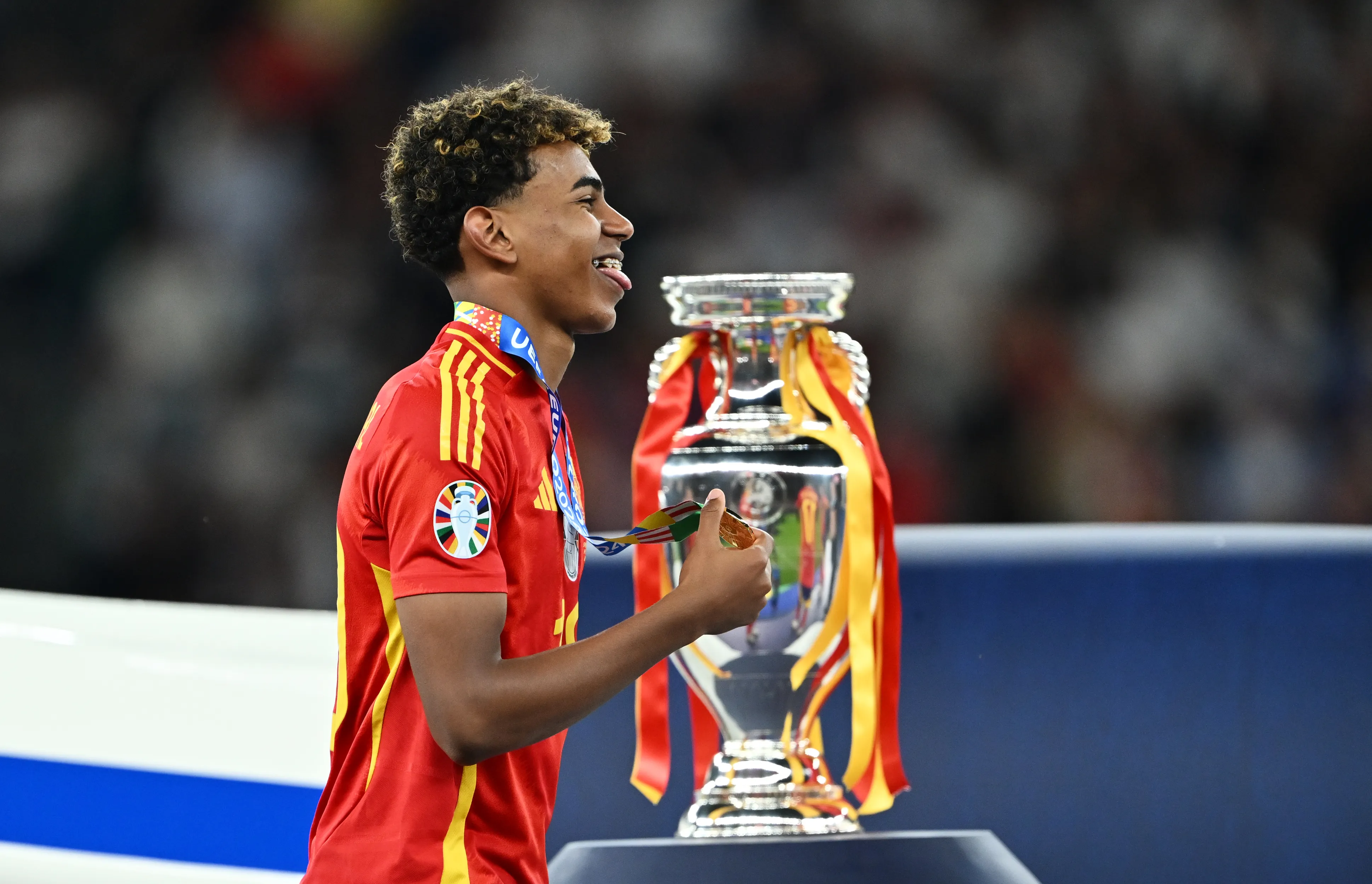 Lamine Yamal, tras conquistar la Eurocopa 2024 con España. (Getty Images)