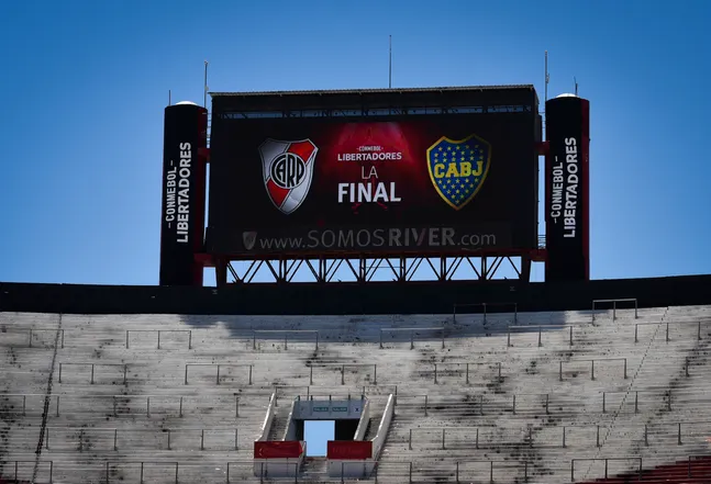 El Monumental se preparó para un partido que nunca se jugó allí. (Foto: Getty).