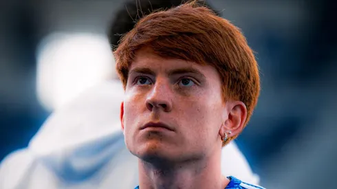 Valentín Barco, figura en Francia y en la mira de Scaloni para el Mundial.