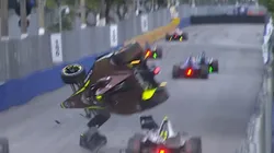 Estremecedor choque durante una carrera de la Fórmula E.