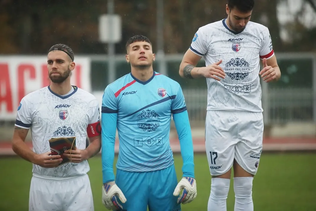 Actualmente, Lucas López defiende la camiseta de Imolese en la Serie D (@lukaalopez_).