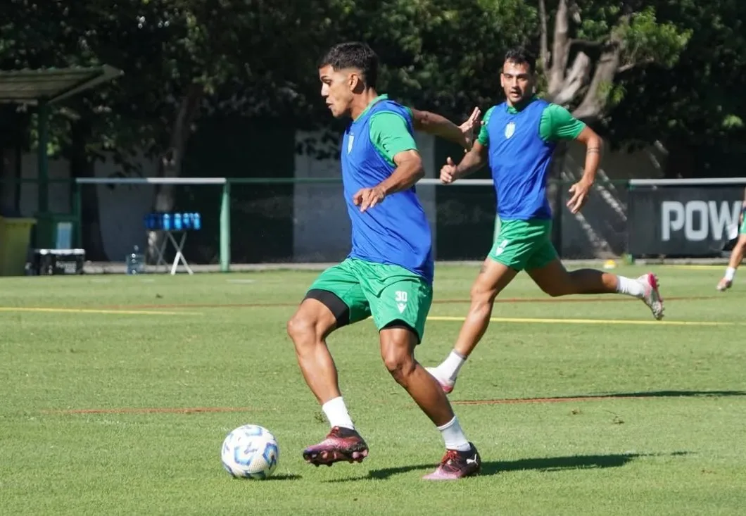 Tomás Nasif en Banfield. (Foto: Prensa Banfield).