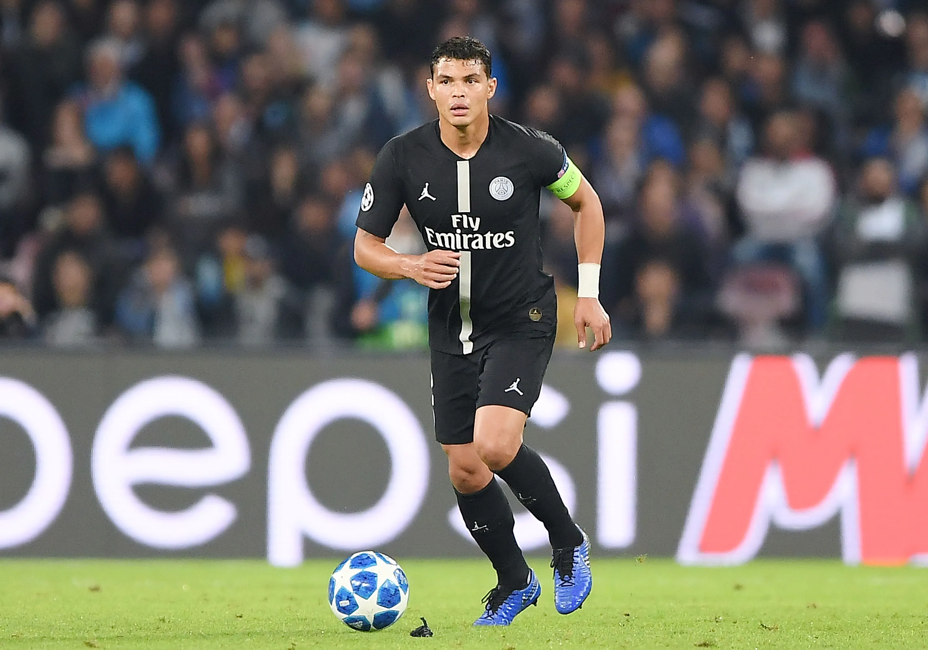 Thiago Silva, defensor brasileño, durante su estadía en París Saint-Germain. (Getty Images)