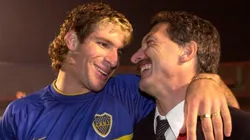 Martín Palermo y Mauricio Macri en el 2000.