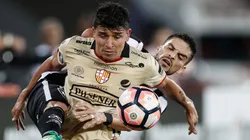 Mario Pineida con la camiseta de Barcelona.