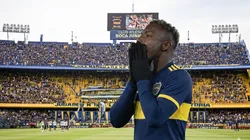 Imagen de Marino Hinestroza con la camiseta de Boca, generada con Gemini IA