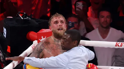 El momento de la detención de la pelea.