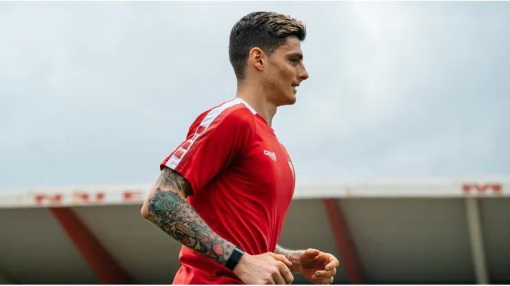 Eric Montes abandonó el fútbol a los 27 años.