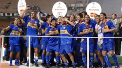 El plantel de Boca campeón de la Copa Libertadores 2003.