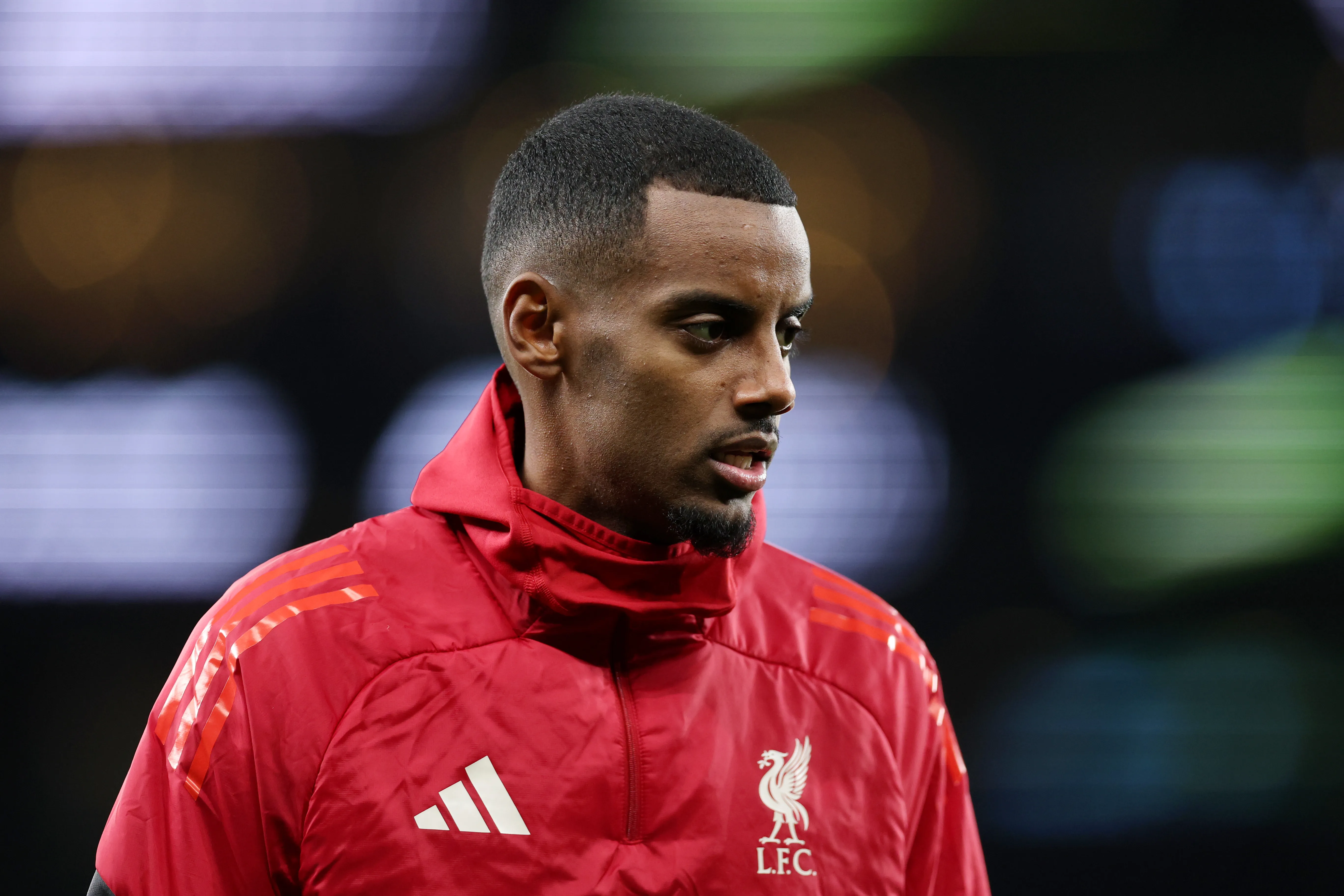 Alexander Isak encendió las alarmas en Liverpool y Suecia (Getty Images).