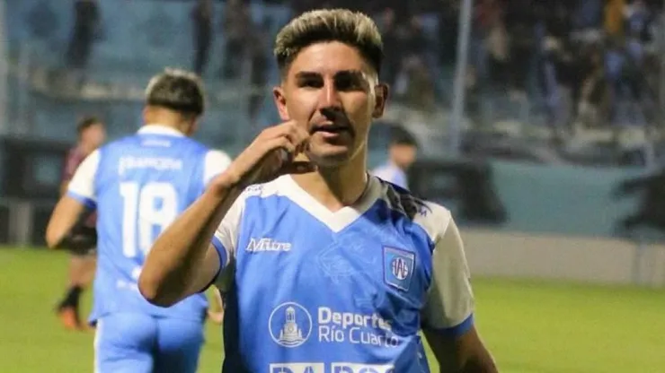 Agustín Fontana ascendió con Estudiantes de Río Cuarto a Primera