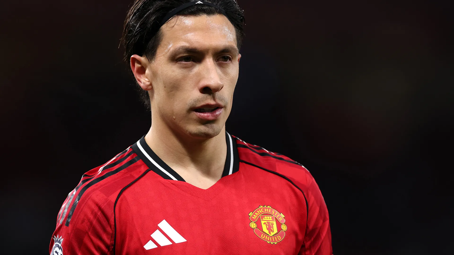 Lisandro Martínez con los colores de Manchester United. (Foto: Getty)