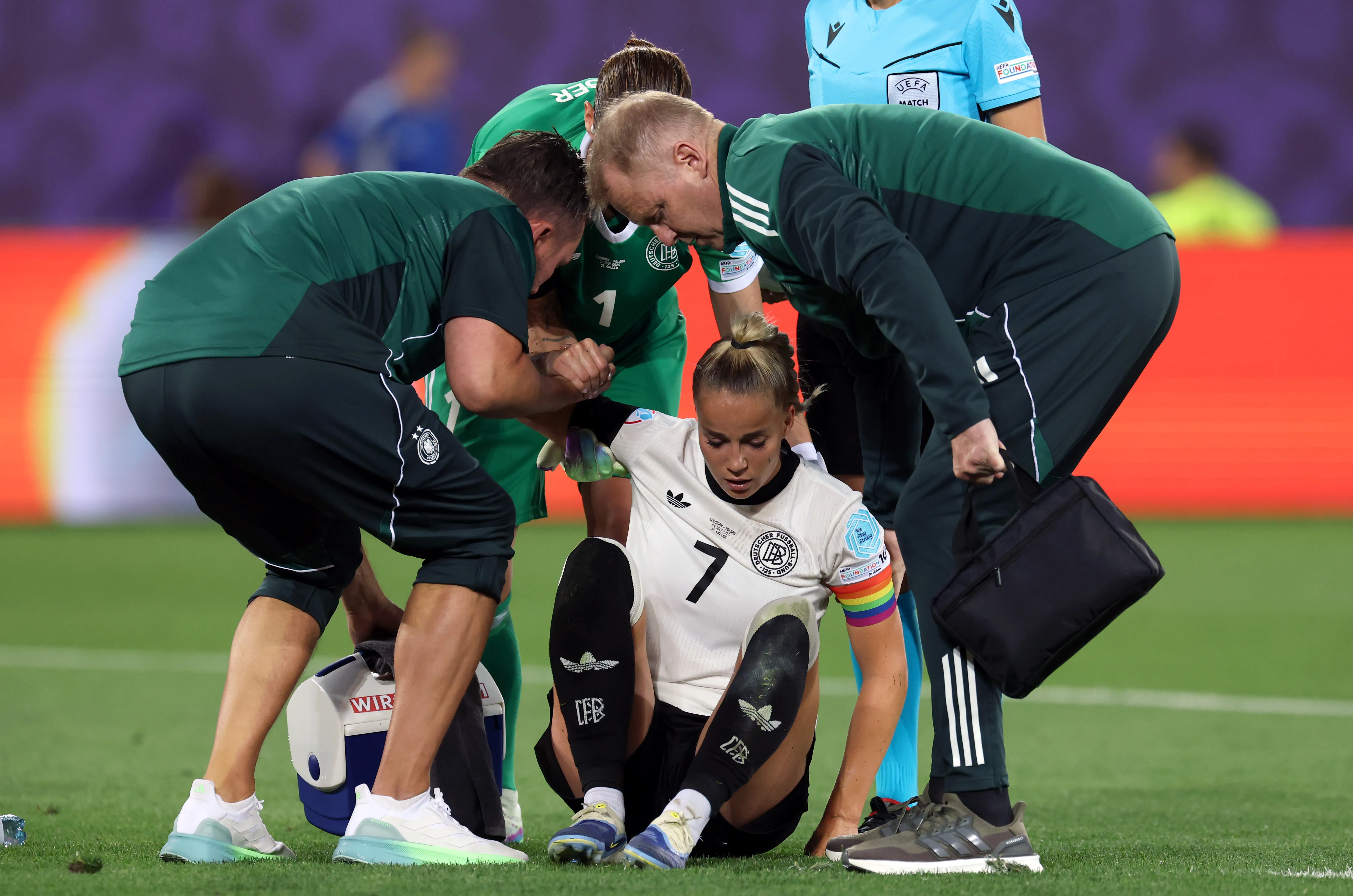 Una lesión de ligamentos la desafectó de la última Eurocopa en pleno desarrollo. (Getty).