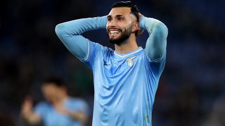 Valentín Castellanos, delantero argentino de Lazio que pretende Flamengo.