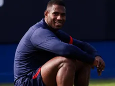 El posteo de Jhohan Romaña que le sumó suspenso a su trabada llegada a River desde San Lorenzo