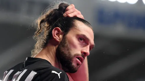 Andy Carroll, de la élite europea, a correr el riesgo de terminar en prisión.