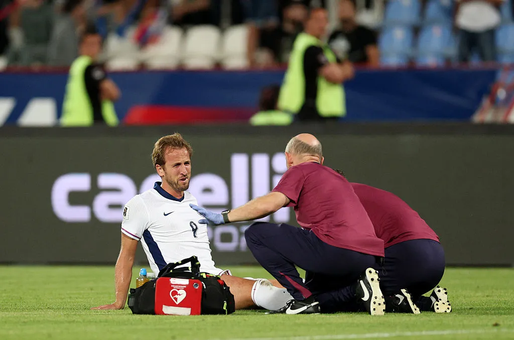 Buscan reducir el tiempo que se pierde por la asistencia a jugadores durante los partidos. (Getty)