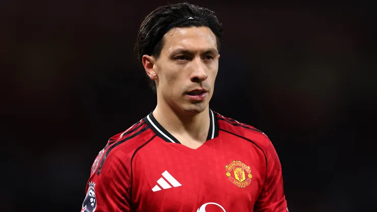 Lisandro Martínez, luego del empate 1 a 1 con Wolves, dijo que la temporada del Manchester United viene siendo "muy frustrante".
