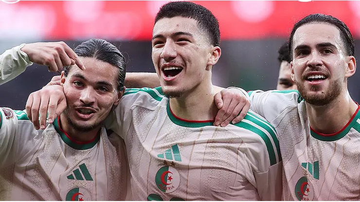 Argelia sigue a paso firme en la Copa Africana.