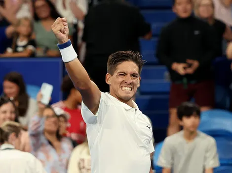 Sebastián Báez confirmó un inmejorable inicio de 2026 con triunfazo ante un Top 10 y campeón vigente en la United Cup