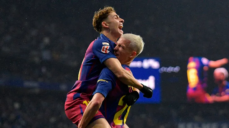 Dani Olmo celebra su gol ante Espanyol.