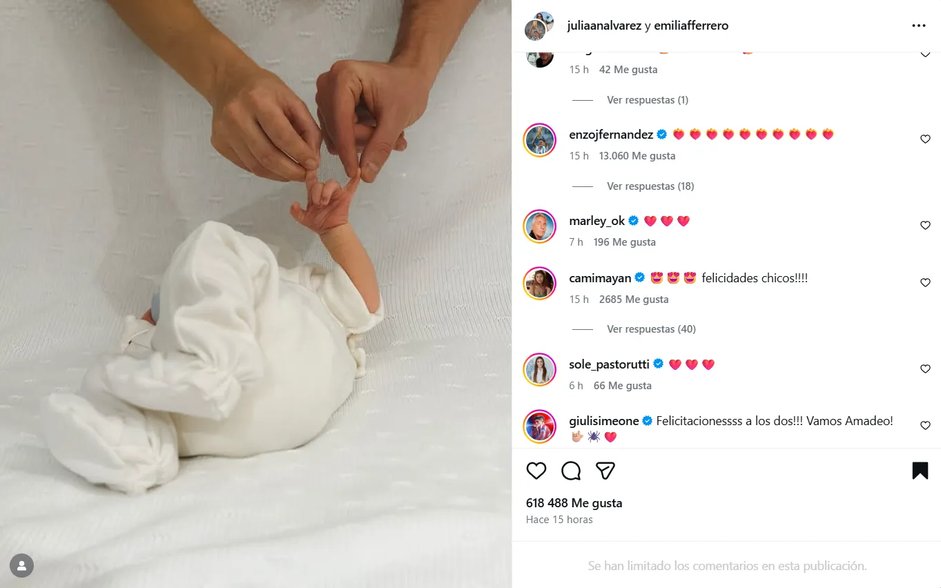 La publicación de Julián Alvarez y Emilia Ferrero sobre el nacimiento de Amadeo.