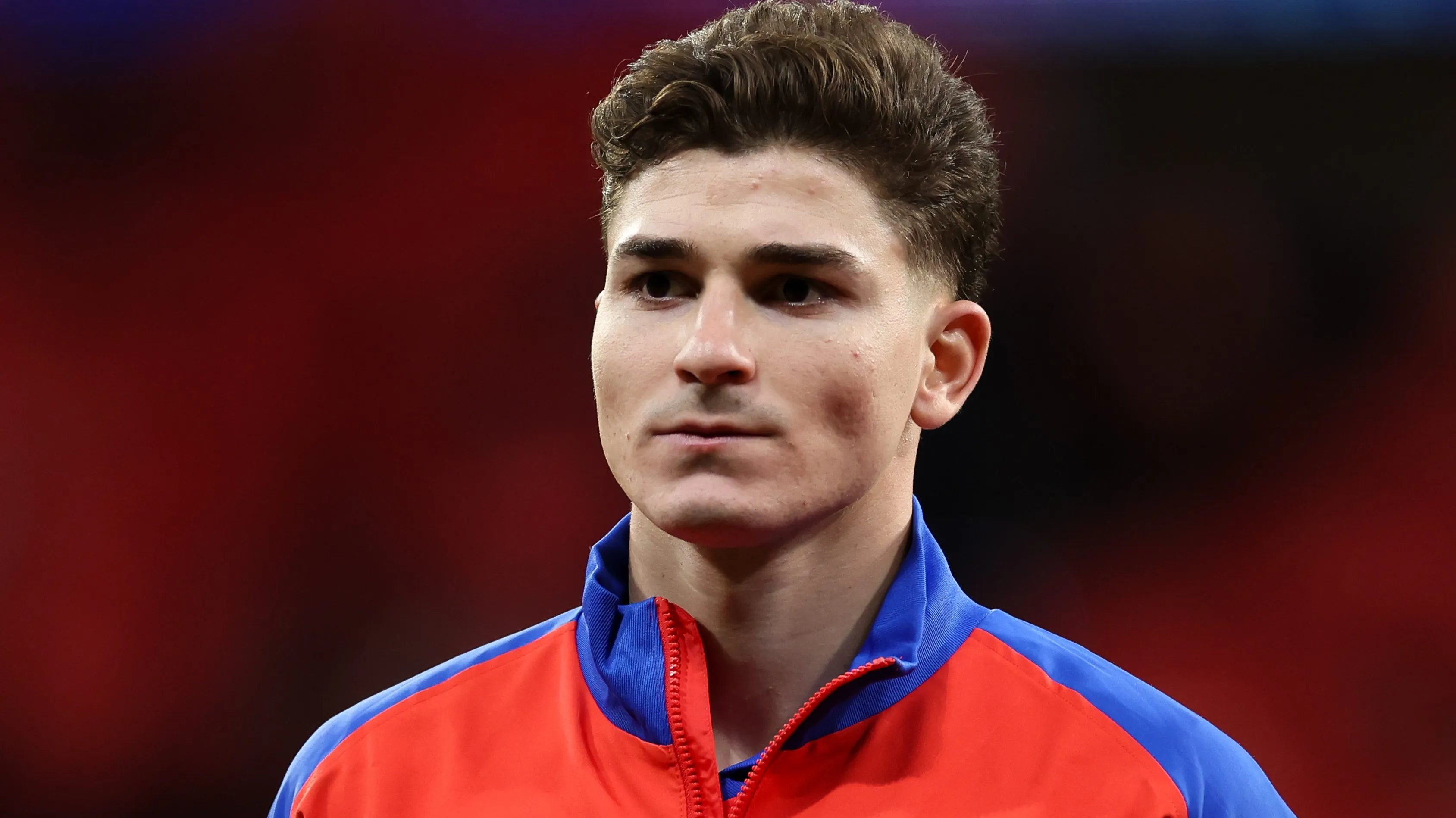 Julián Alvarez lleva 11 goles y 5 asistencias en la temporada, pero hace más de 10 partidos que no convierte. (Getty)