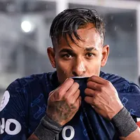 Villa sigue coqueteando con River: el llamado del Millonario y lo que traba la operación