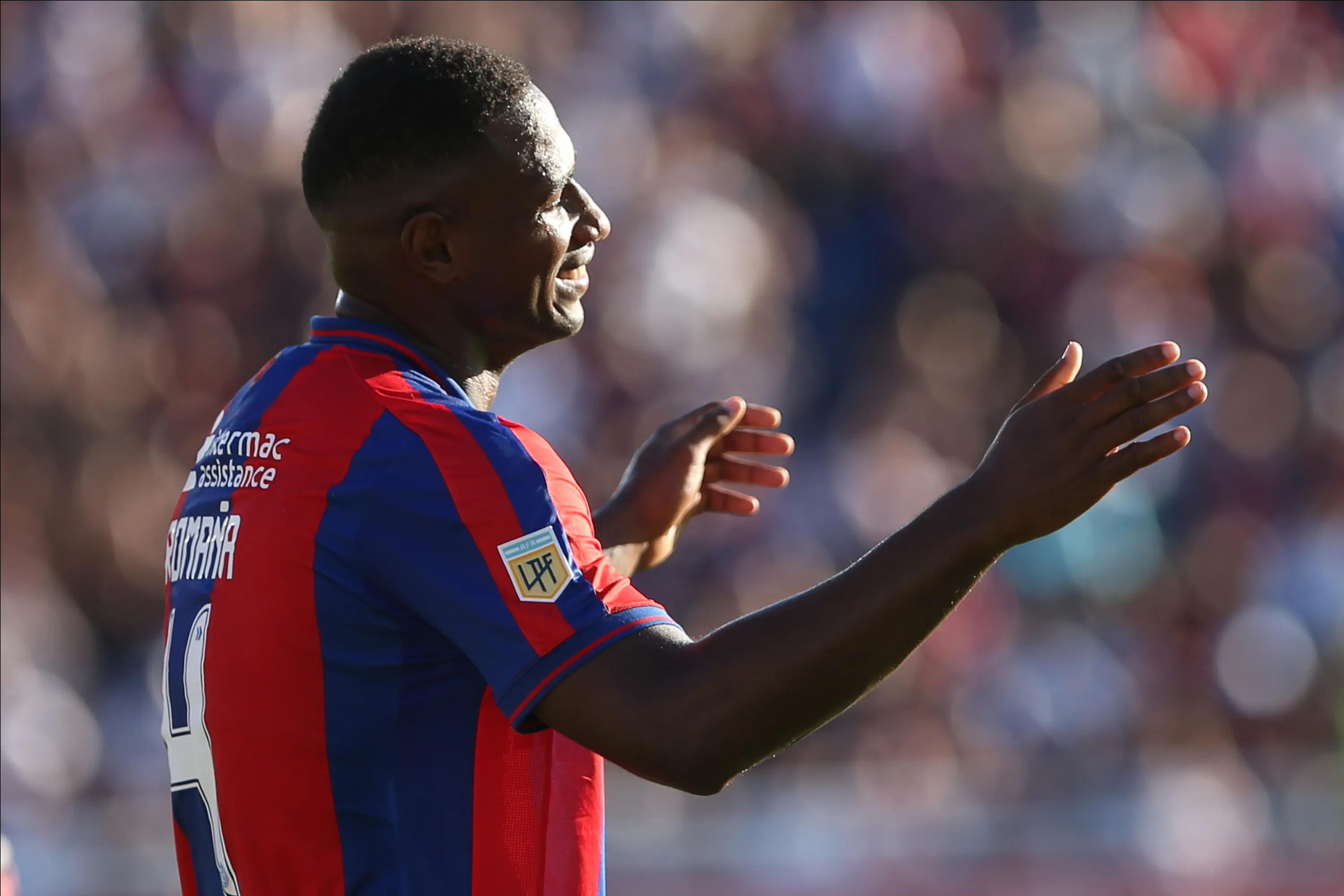El defensor viene de hacer fútbol este miércoles con San Lorenzo. (Getty).