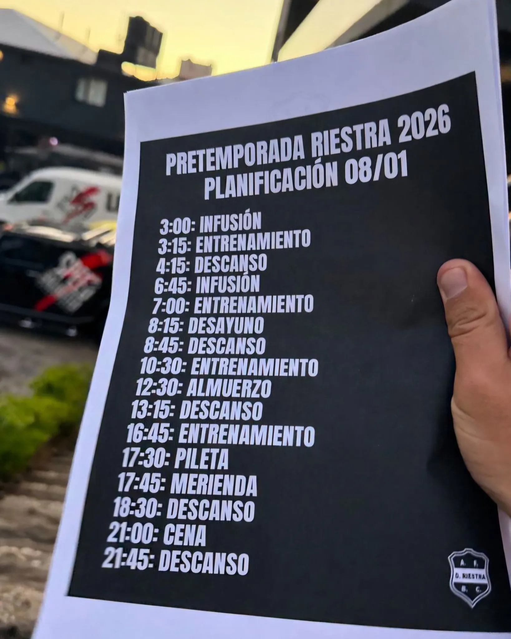 Foto compartida por Deportivo Riestra en X.