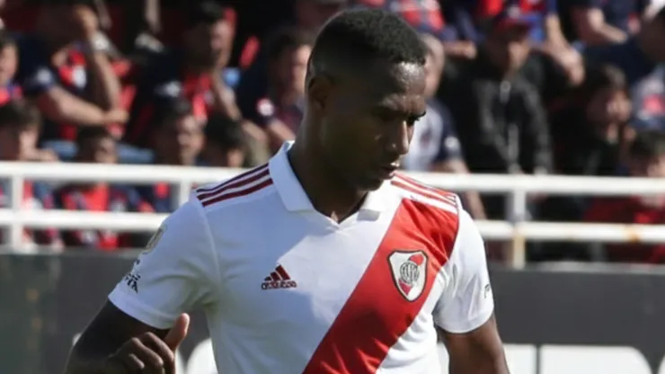 Jhohan Romaña sería la próxima cara nueva de River