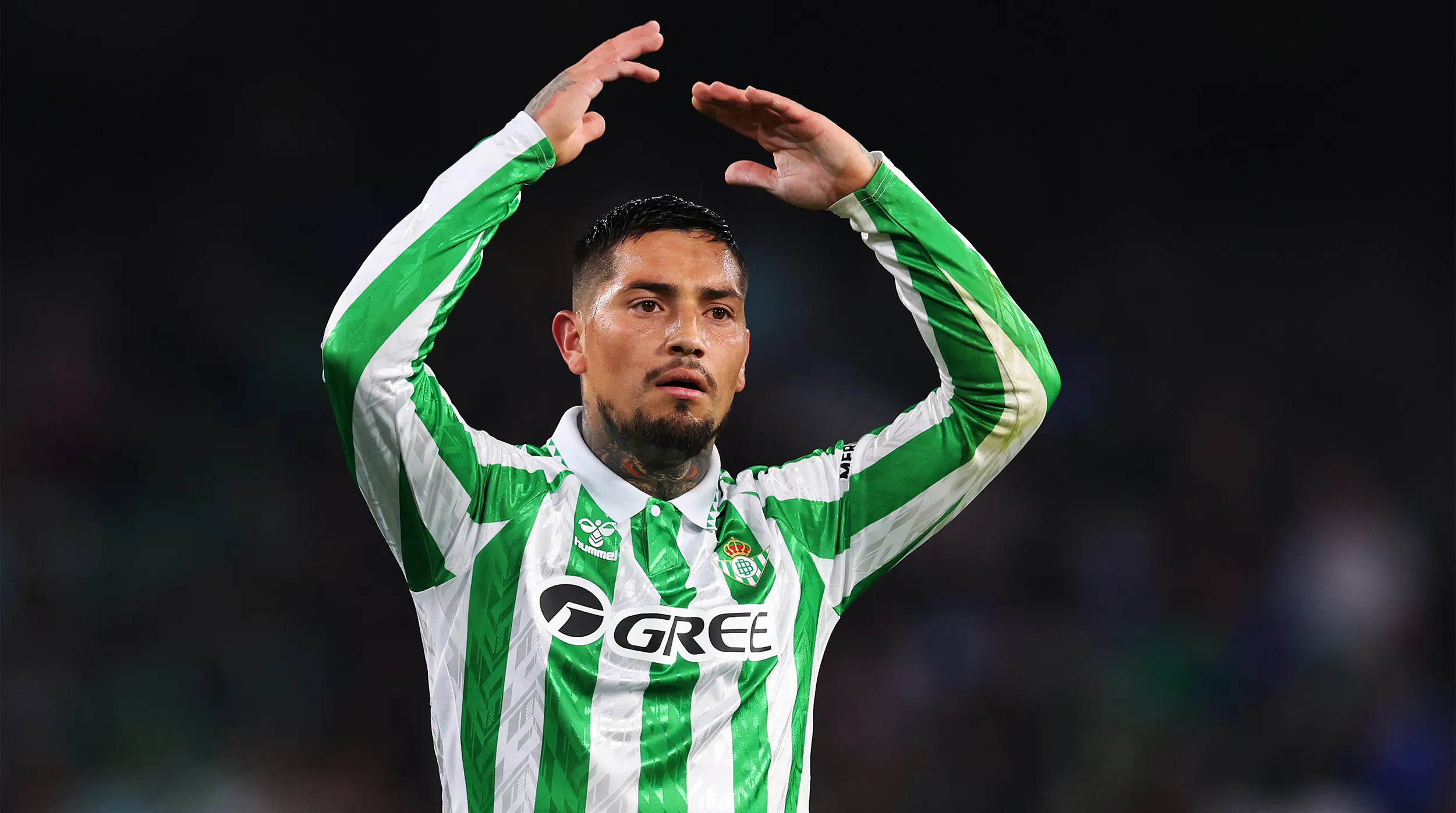 Ezequiel Ávila, delantero argentino de Real Betis.